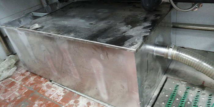 06四季恋 油水处理项目完工